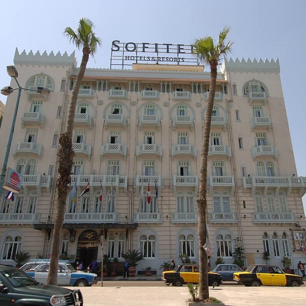 CECIL_HOTEL,_ALEXANDRIA,_EGYPT
