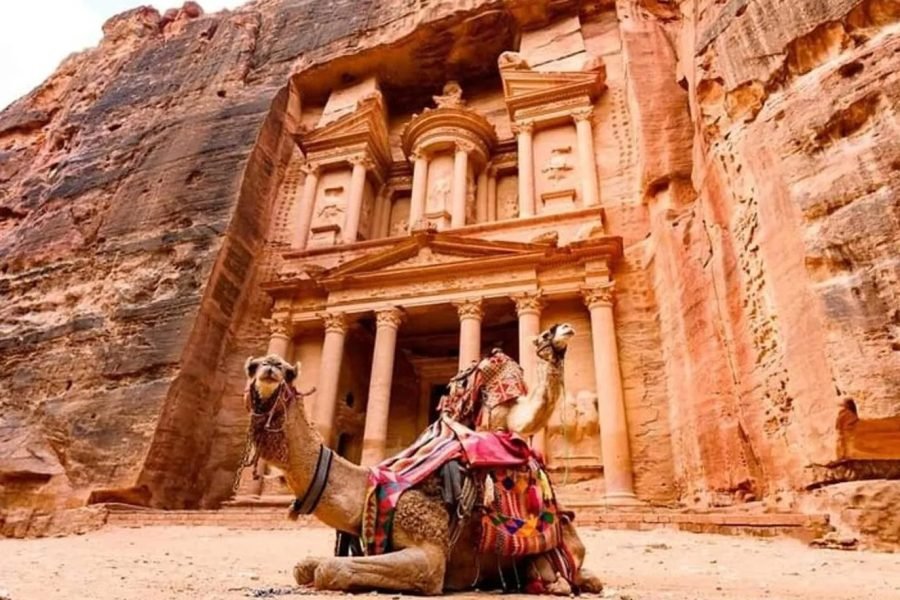 Petra i Jordania polskim przewodnikiem